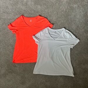 Athletic Works Woman’s L (12-14) V-Neck T-Shirts in Neon Orange and White